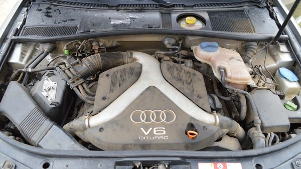 Compartiment moteur sale